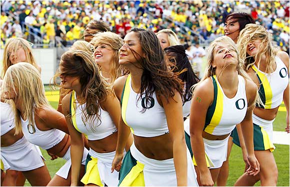 college cheerleaders